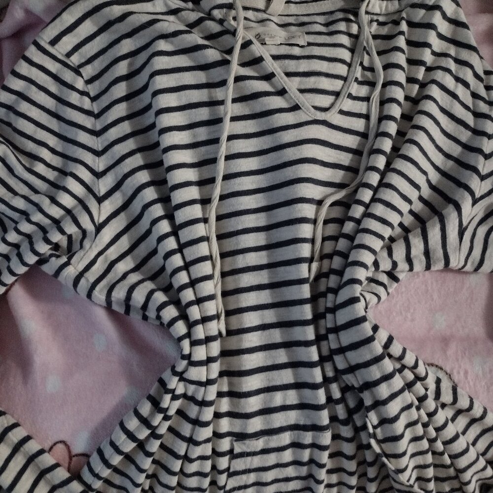 Lou and grey for loft top